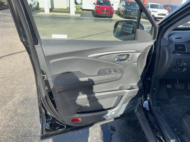 new 2026 Honda Ridgeline car, priced at $43,000