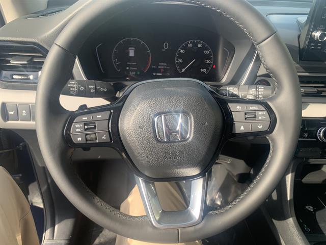 new 2025 Honda Pilot car, priced at $47,900