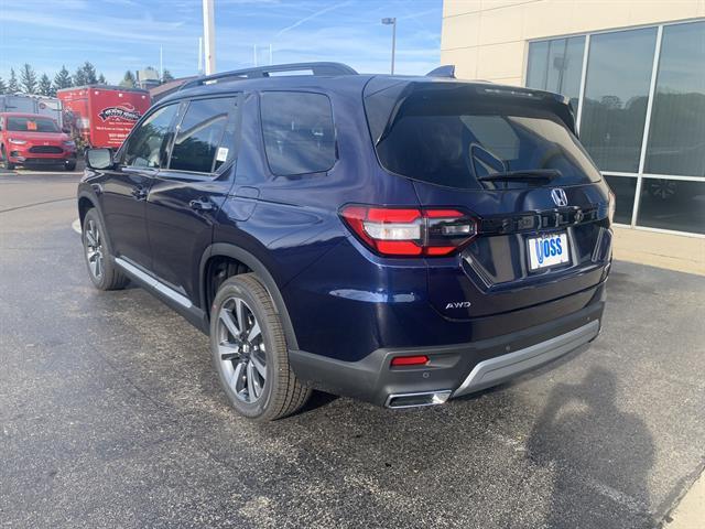 new 2025 Honda Pilot car, priced at $47,900