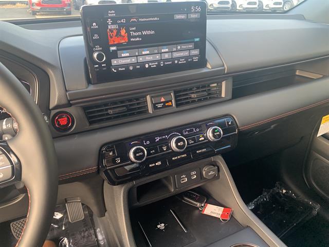 new 2025 Honda Pilot car, priced at $48,900