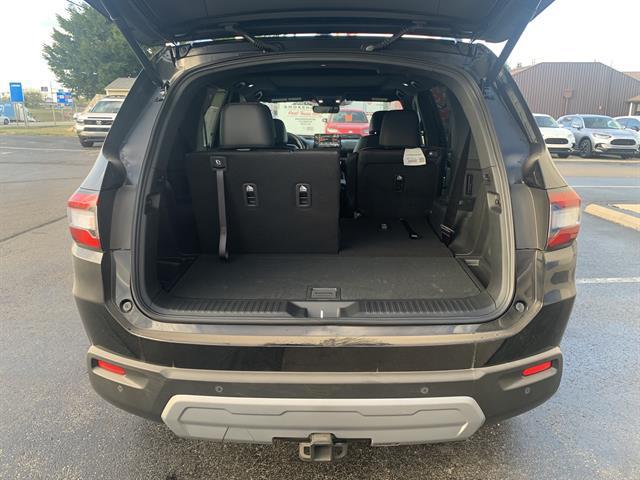 new 2025 Honda Pilot car, priced at $48,900