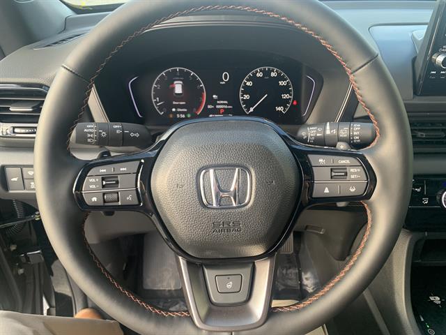 new 2025 Honda Pilot car, priced at $48,900