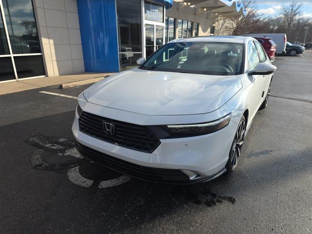 new 2024 Honda Accord Hybrid car, priced at $37,617