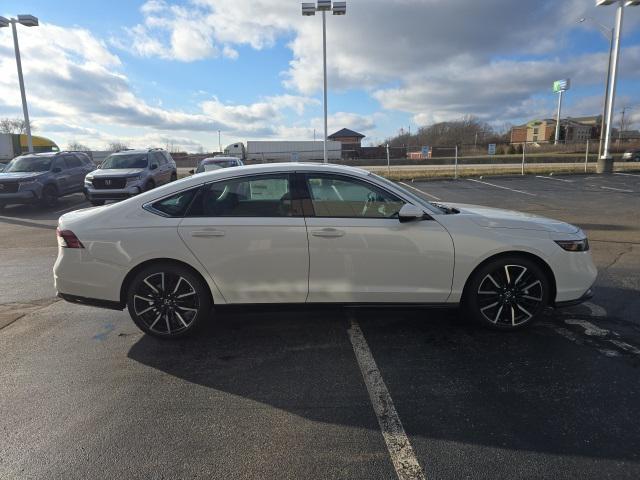 new 2024 Honda Accord Hybrid car, priced at $37,617