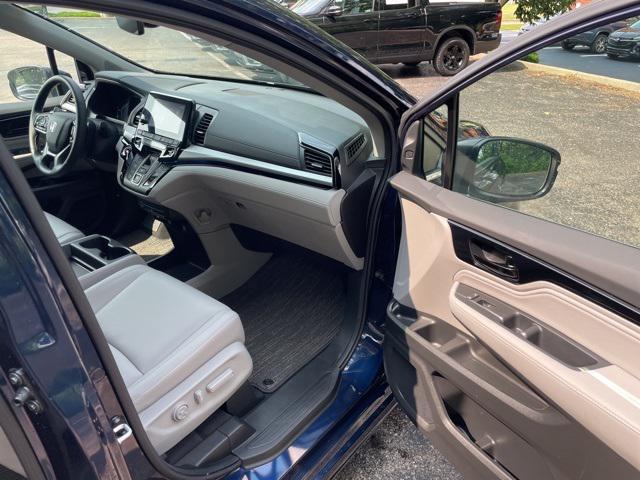 used 2024 Honda Odyssey car, priced at $43,900