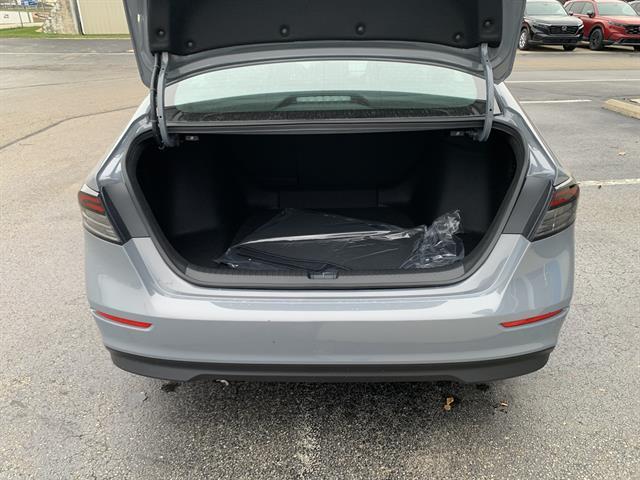 new 2025 Honda Accord Hybrid car, priced at $33,800