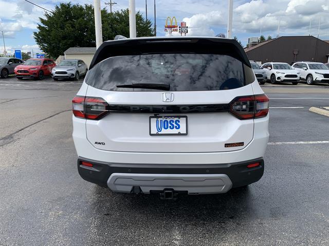 new 2025 Honda Pilot car, priced at $49,500