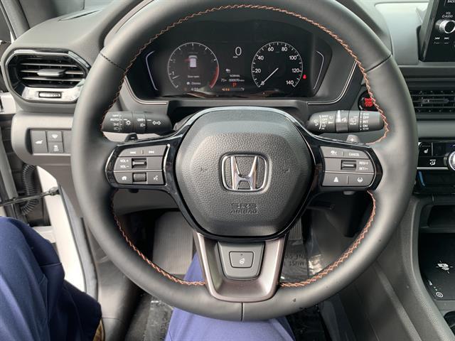 new 2025 Honda Pilot car, priced at $49,500