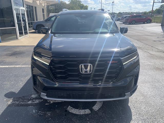 new 2025 Honda Pilot car, priced at $48,800