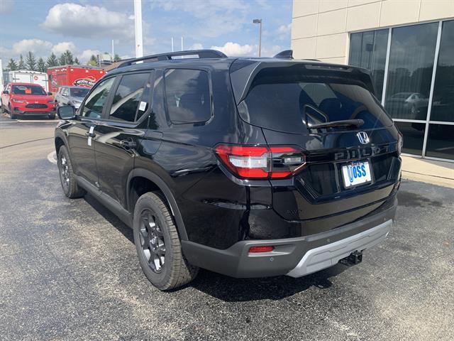 new 2025 Honda Pilot car, priced at $48,800