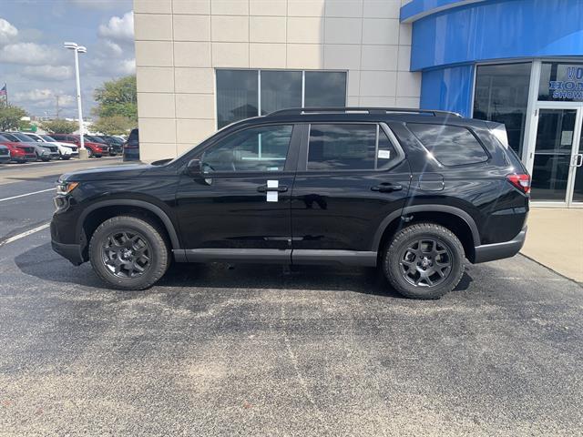 new 2025 Honda Pilot car, priced at $48,800