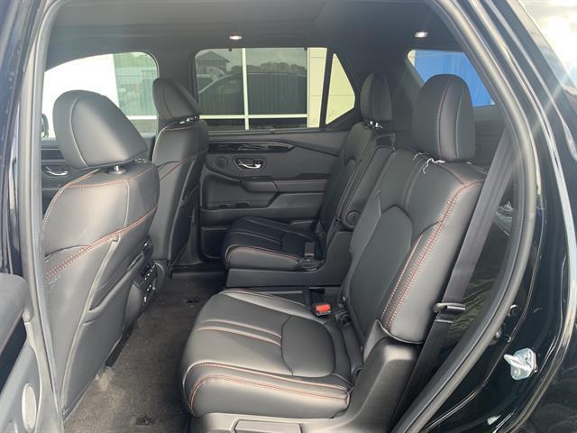 new 2025 Honda Pilot car, priced at $48,800