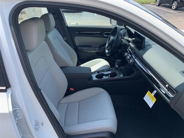 new 2025 Honda Civic Hybrid car, priced at $32,900