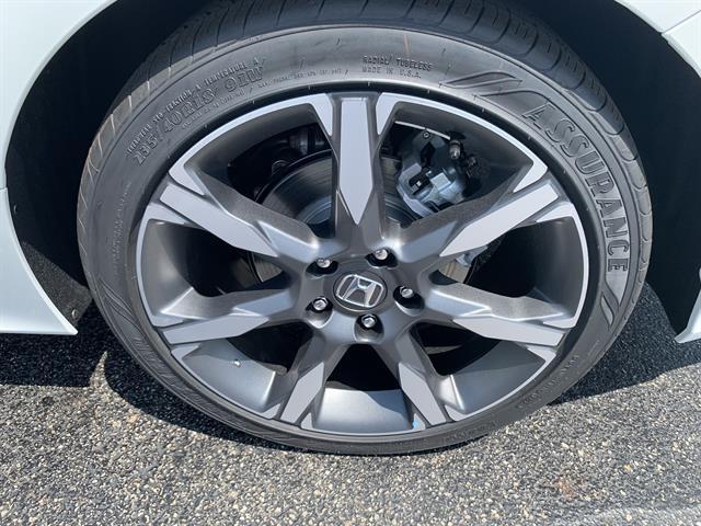 new 2025 Honda Civic Hybrid car, priced at $32,900