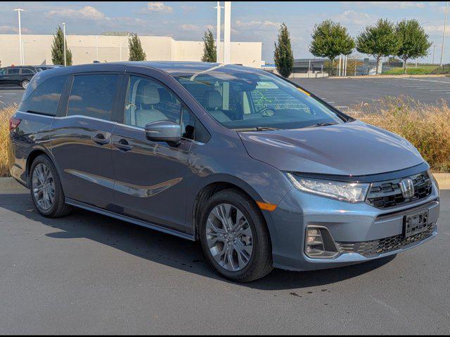 used 2025 Honda Odyssey car, priced at $46,875
