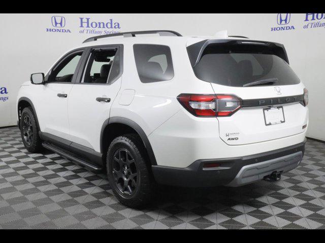 used 2024 Honda Pilot car, priced at $47,875