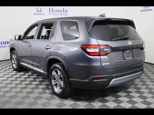 new 2025 Honda Pilot car, priced at $44,895