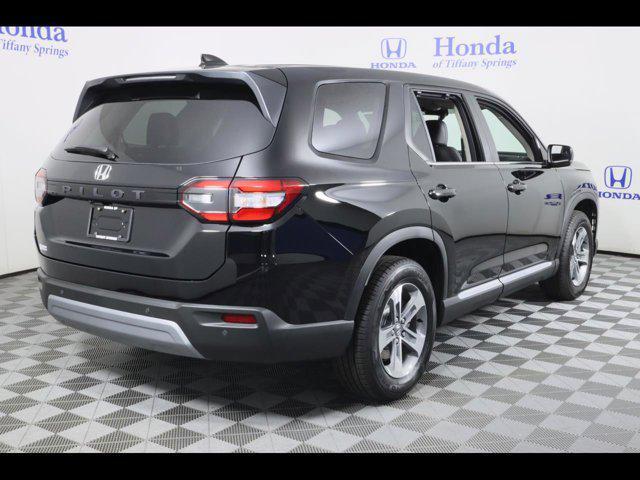 new 2025 Honda Pilot car, priced at $44,895