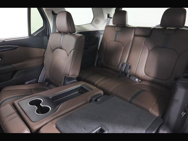 used 2024 Honda Pilot car, priced at $49,875