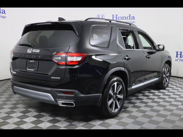 new 2025 Honda Pilot car, priced at $51,050