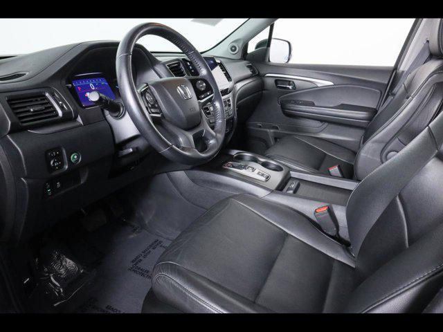 used 2021 Honda Pilot car, priced at $27,875