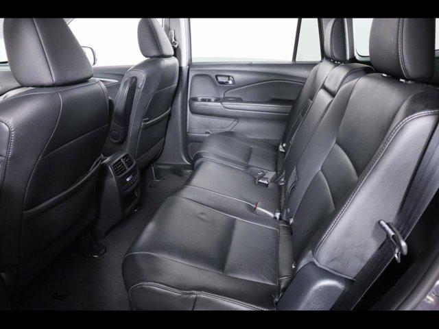 used 2021 Honda Pilot car, priced at $27,875