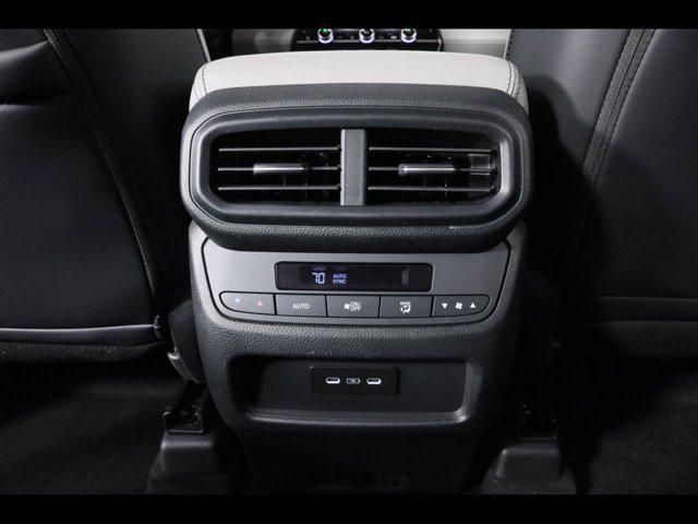 used 2025 Honda Pilot car, priced at $43,875