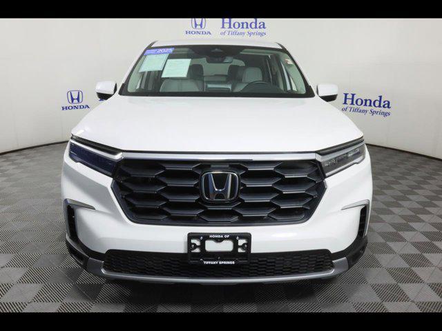 used 2025 Honda Pilot car, priced at $43,875