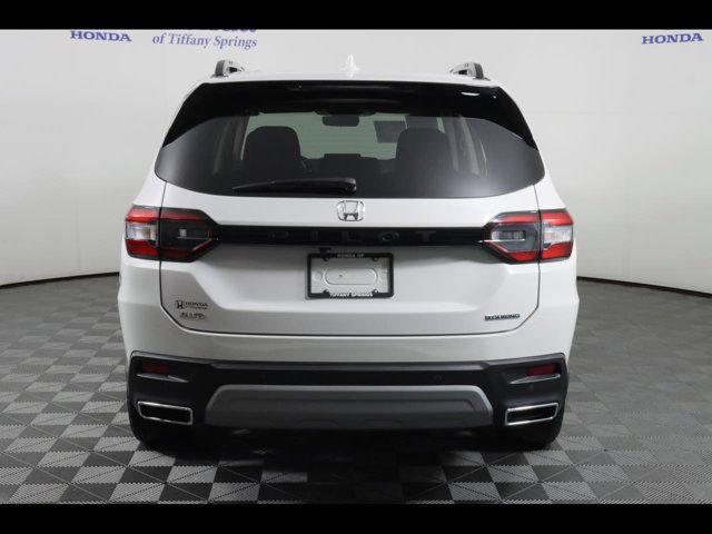 used 2025 Honda Pilot car, priced at $48,875