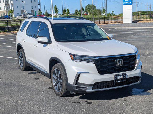 used 2025 Honda Pilot car, priced at $48,875