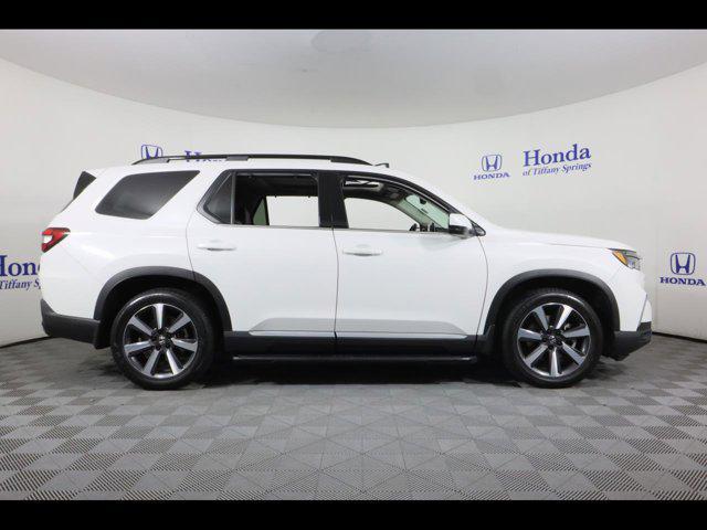 used 2023 Honda Pilot car, priced at $42,875