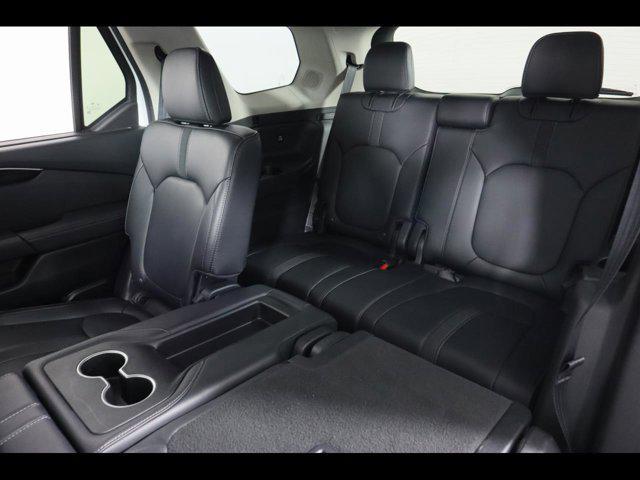 used 2023 Honda Pilot car, priced at $42,875