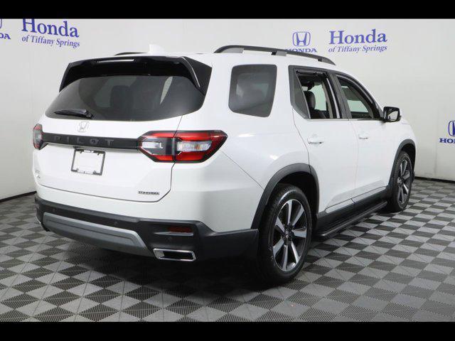 used 2023 Honda Pilot car, priced at $42,875