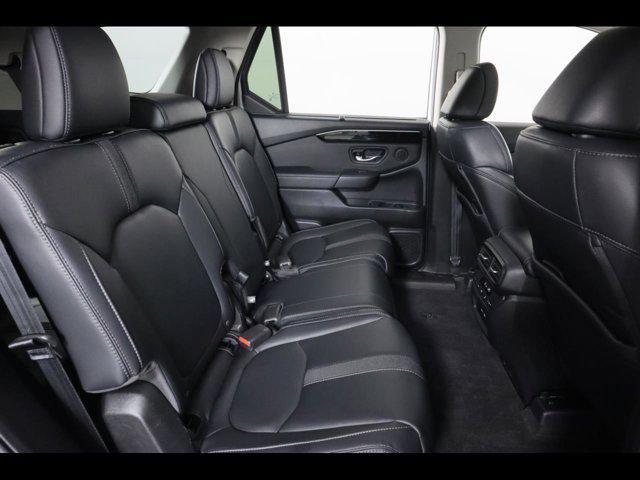 used 2023 Honda Pilot car, priced at $42,875