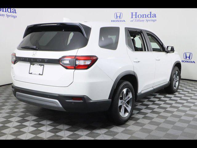 used 2023 Honda Pilot car, priced at $40,875