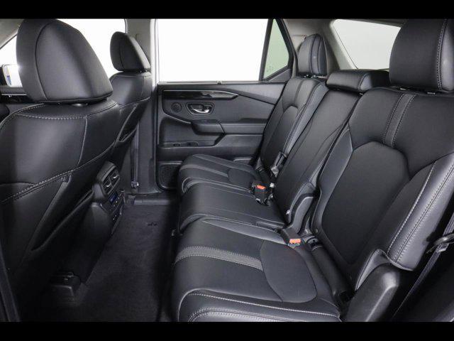 used 2025 Honda Pilot car, priced at $41,575