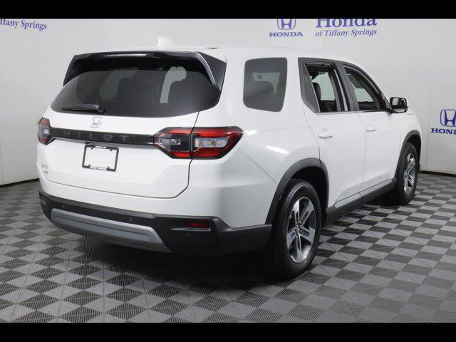 used 2025 Honda Pilot car, priced at $41,575