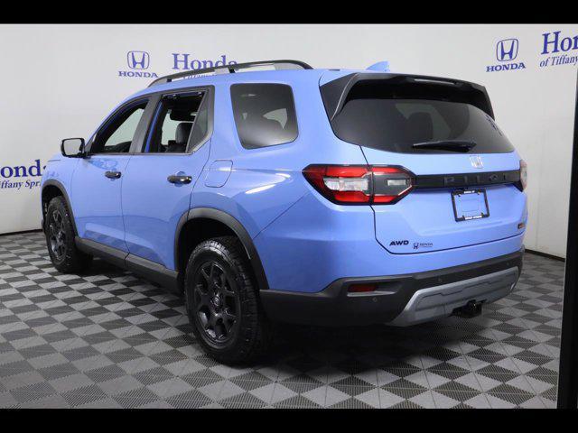 new 2025 Honda Pilot car, priced at $51,305