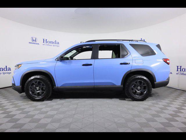 new 2025 Honda Pilot car, priced at $51,305