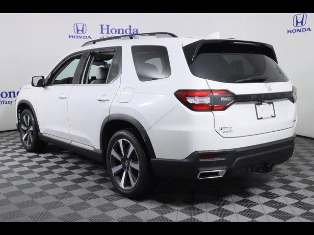 used 2023 Honda Pilot car, priced at $41,875