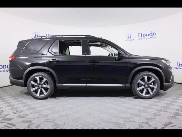 new 2025 Honda Pilot car, priced at $54,530
