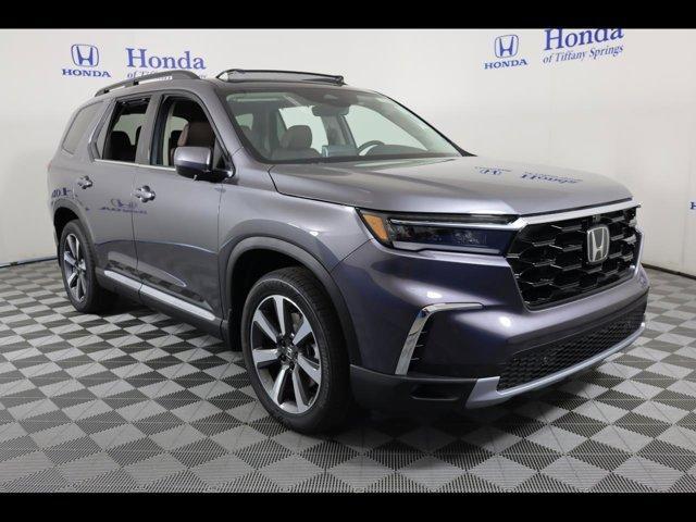 new 2025 Honda Pilot car, priced at $54,175