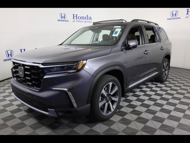 new 2025 Honda Pilot car, priced at $54,175