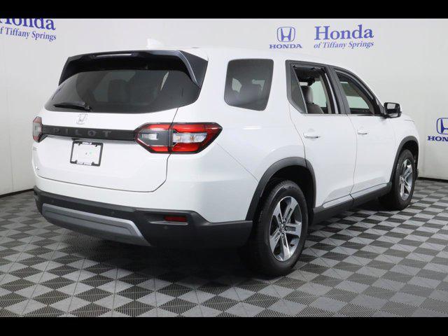 used 2024 Honda Pilot car, priced at $41,875