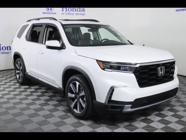 new 2025 Honda Pilot car, priced at $54,930