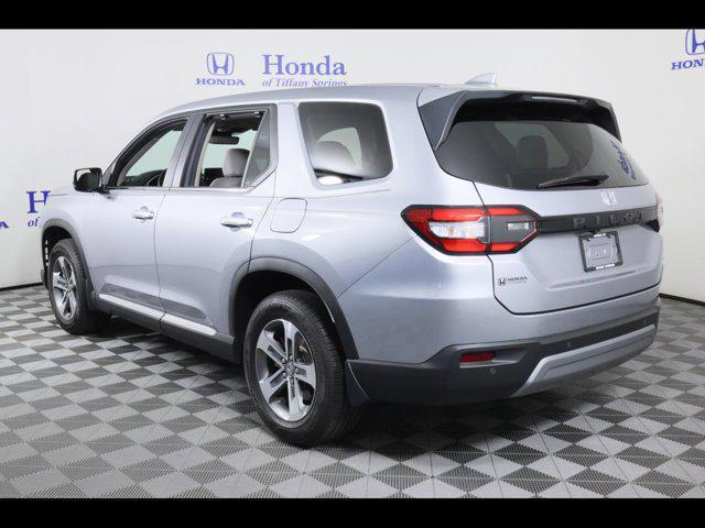 used 2024 Honda Pilot car, priced at $41,875