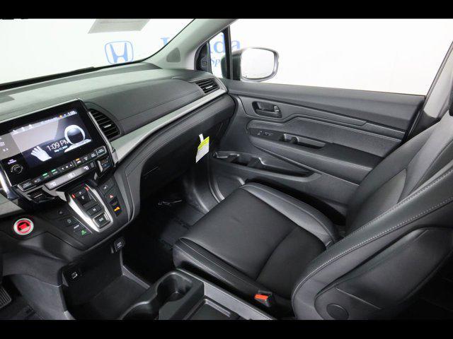 used 2024 Honda Odyssey car, priced at $39,875