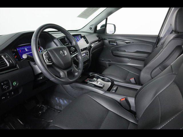 used 2022 Honda Pilot car, priced at $39,875