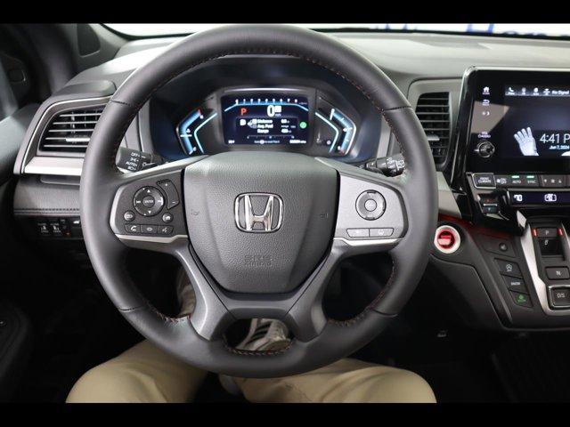 new 2024 Honda Odyssey car, priced at $44,110