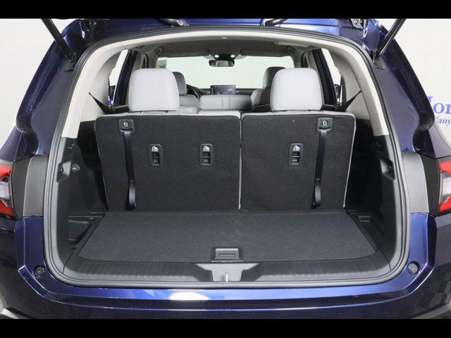new 2025 Honda Pilot car, priced at $48,950
